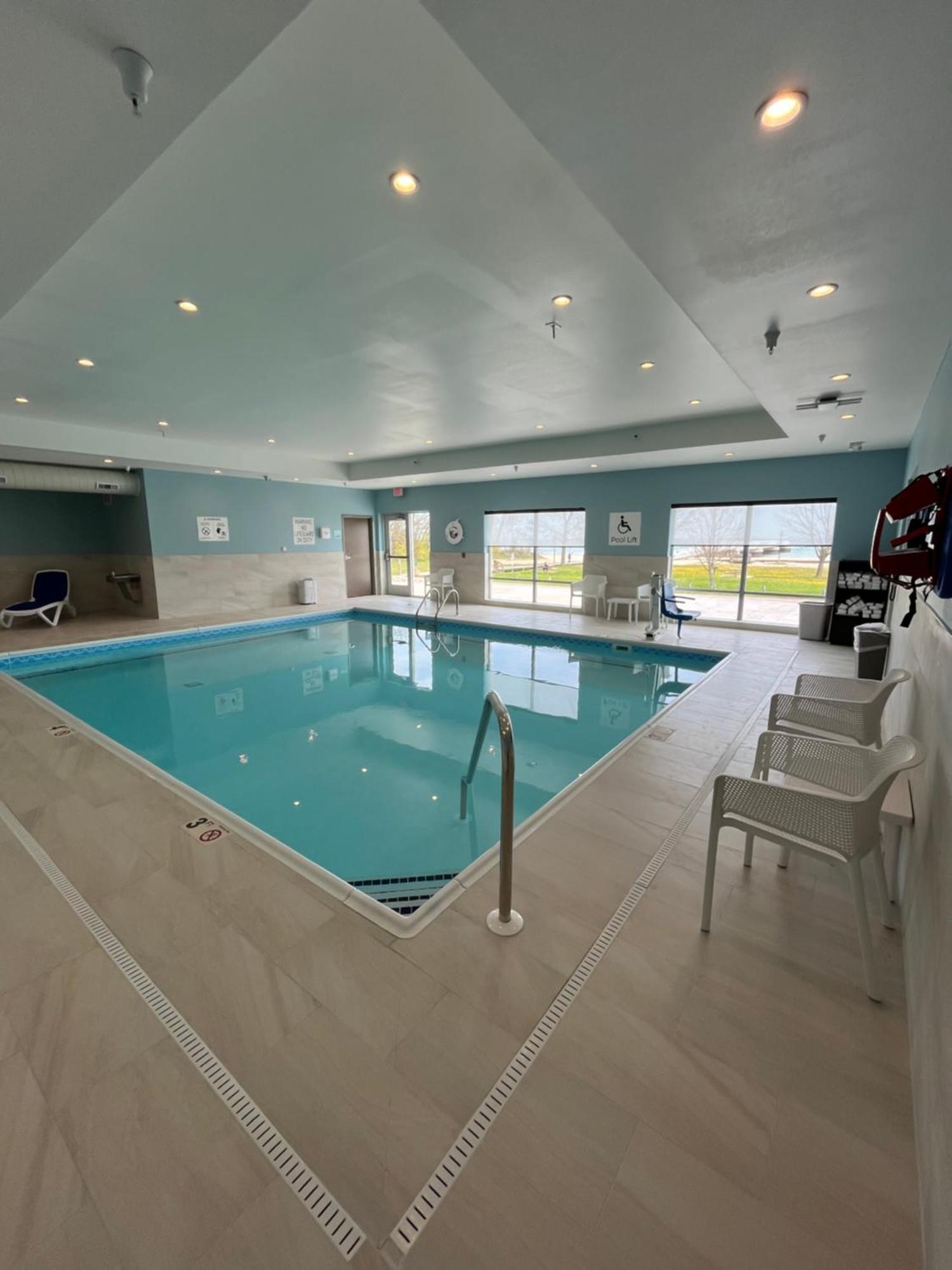 Holiday Inn Express & Suites Oscoda By Ihg ภายนอก รูปภาพ